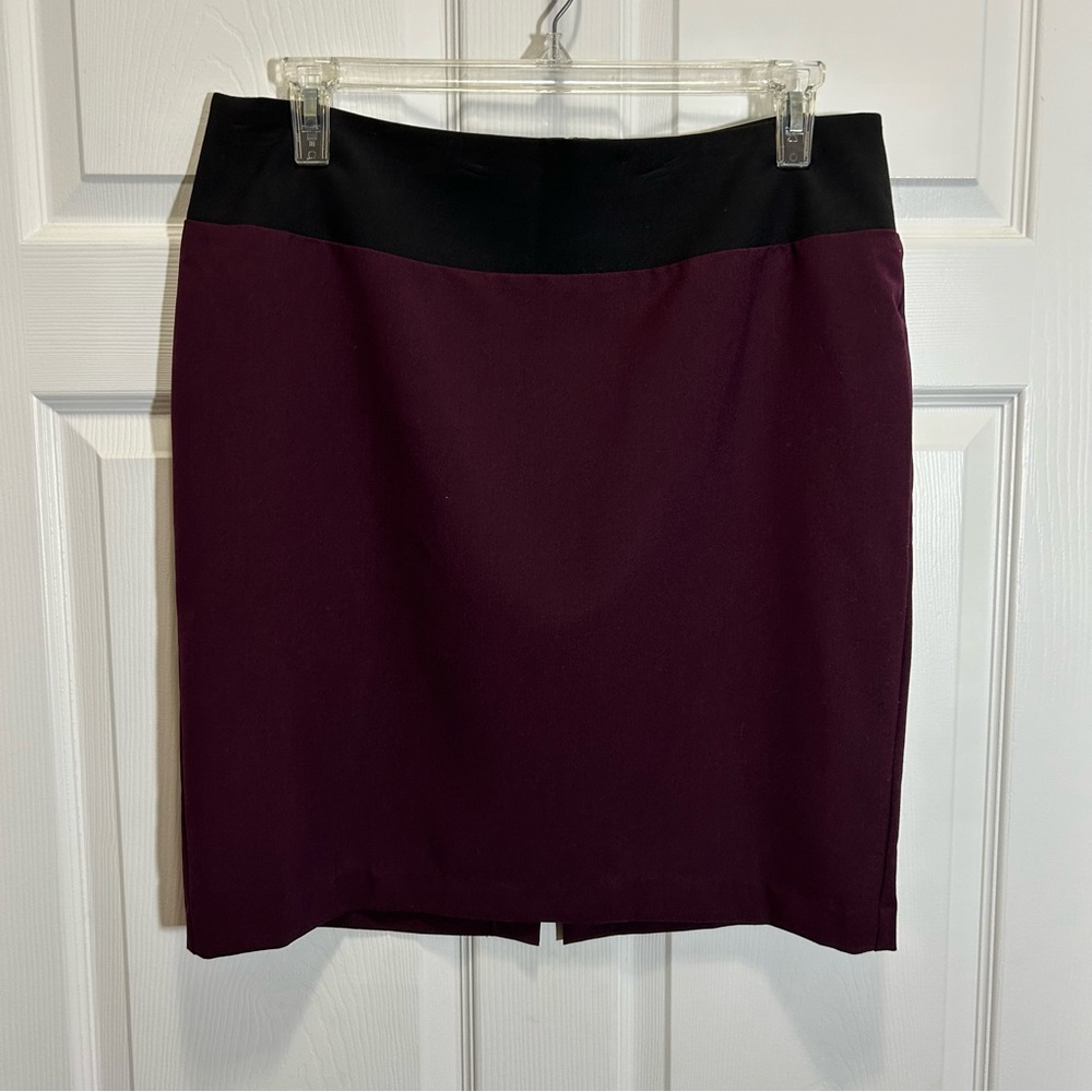 Ellen Tracy Maroon Black Waistband Skirt Size 14